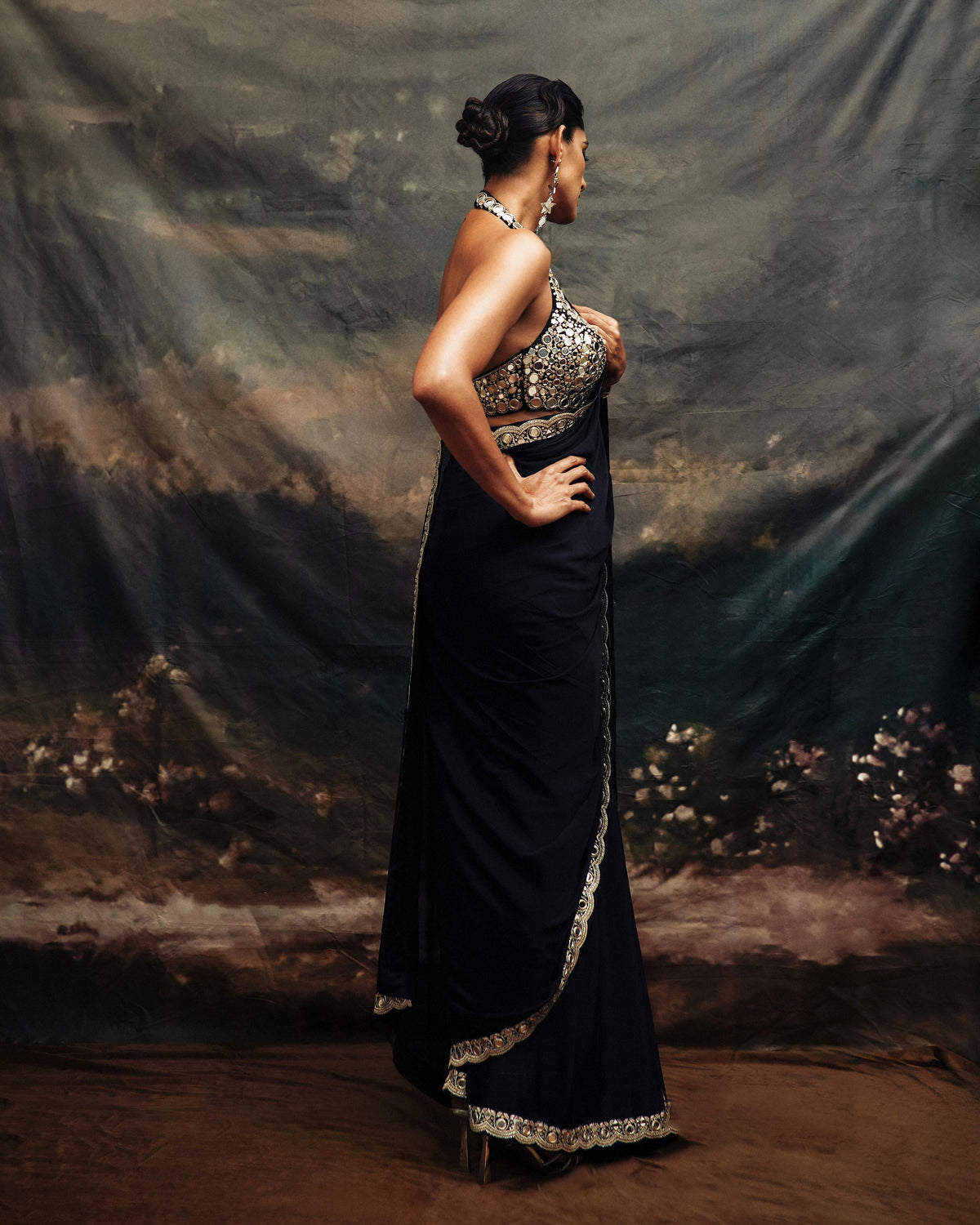 Kubbra Sait In Aradhana Saree