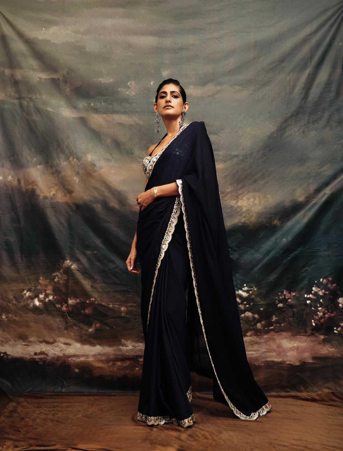 Kubbra Sait In Aradhana Saree