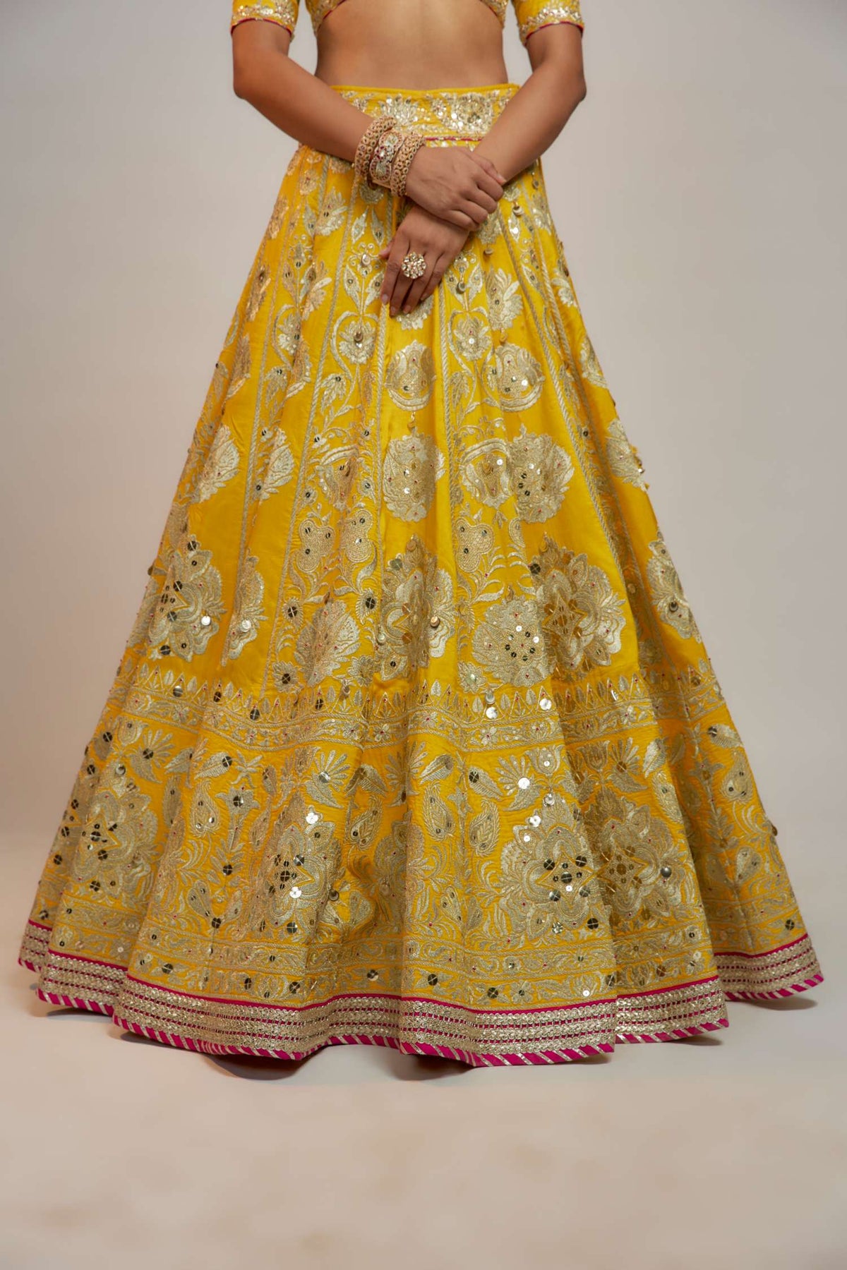 Yellow Golconda Anha Lehenga set- close view