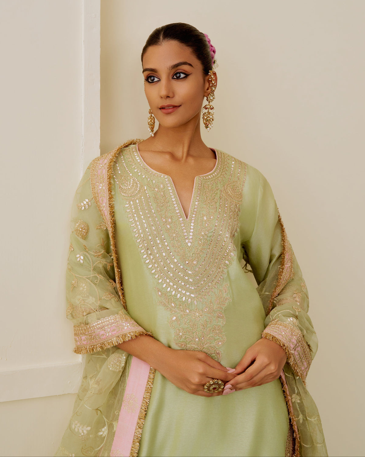 Safeena Sharara Set