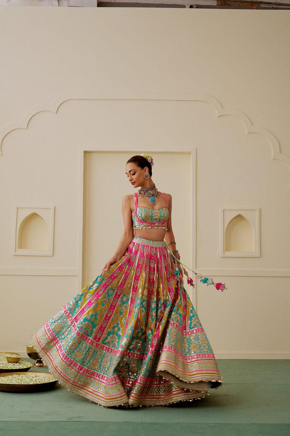 Zamaana Lehenga Set