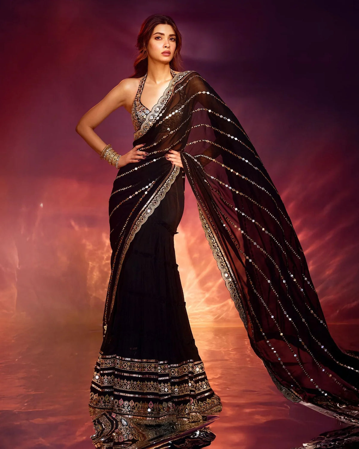 Diana Penty in Aradhana saree