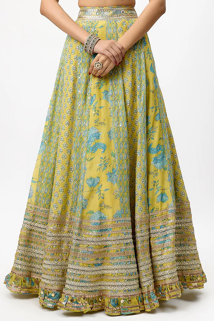 Aashi Lehenga Set