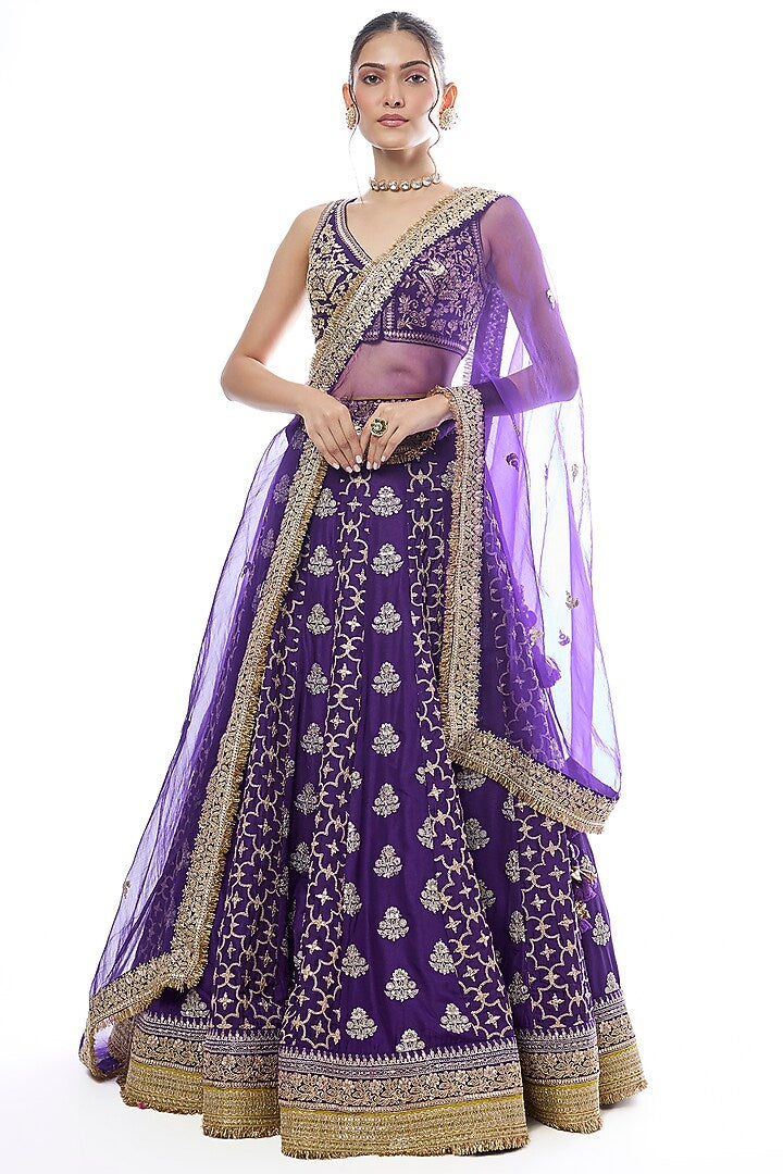 Ayat Lehenga Set