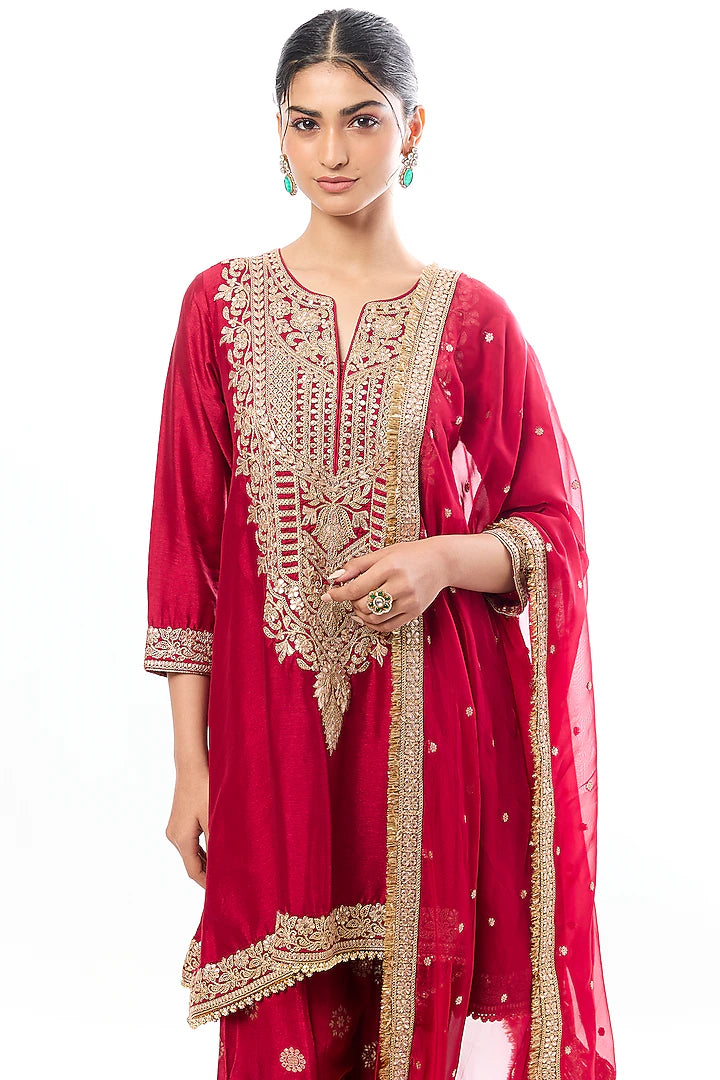 Diana Penty in Misha Farshi Set