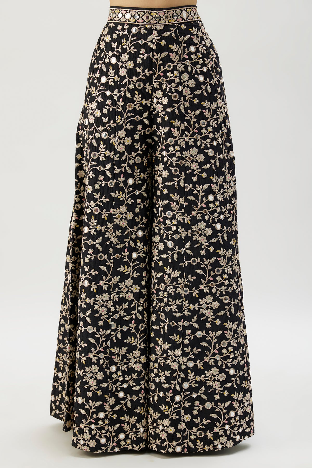 Akila Pant Set