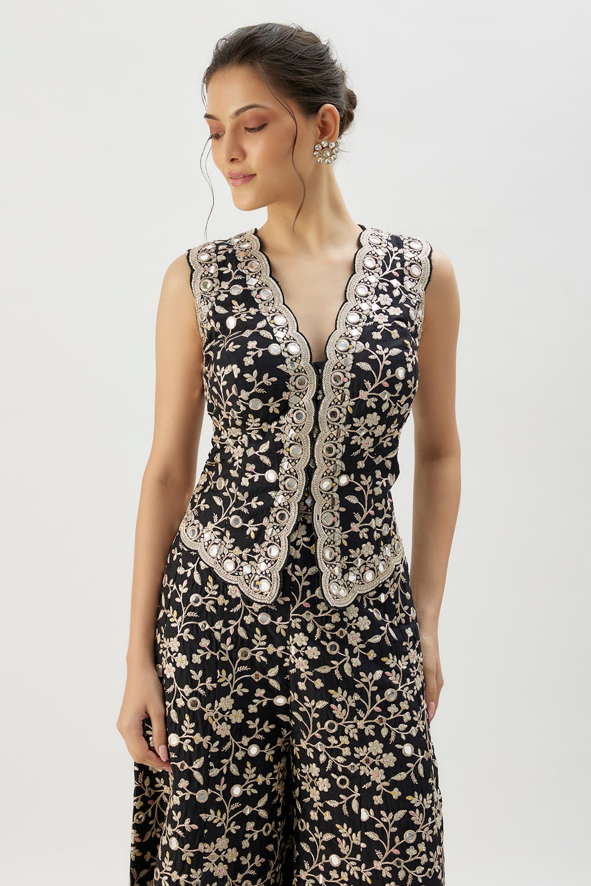 Akila Pant Set
