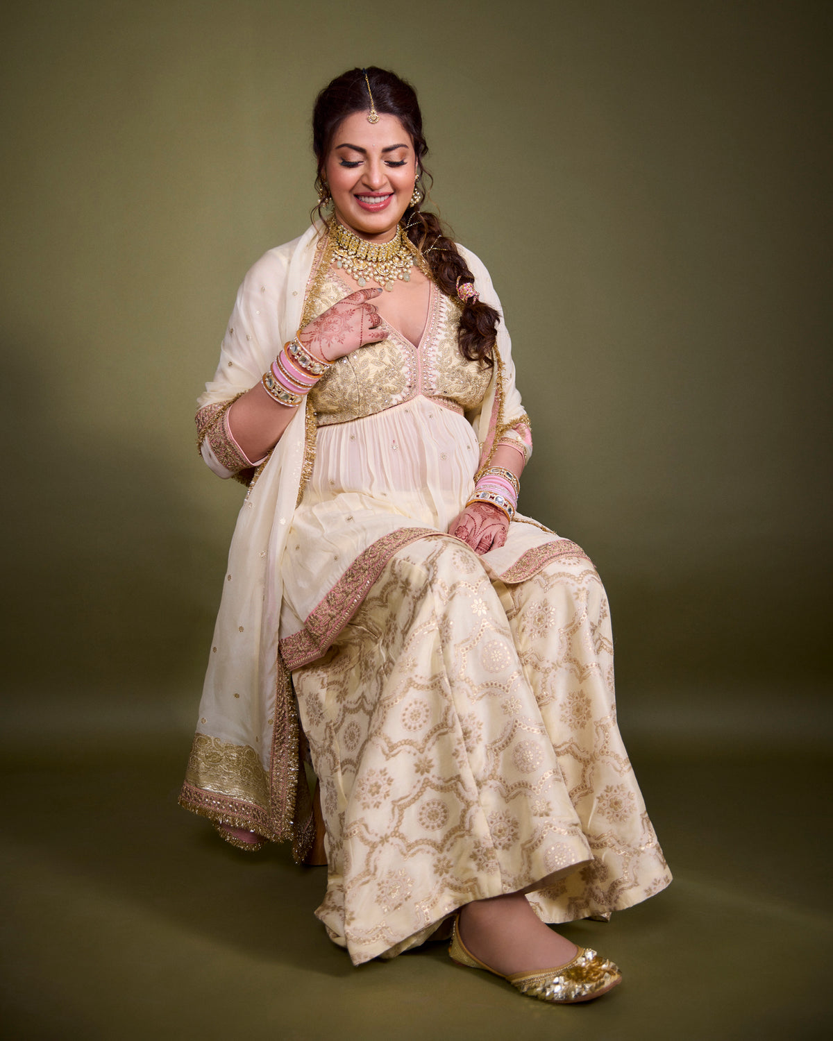 Anushka Ranjan In Ridah Sharara Set