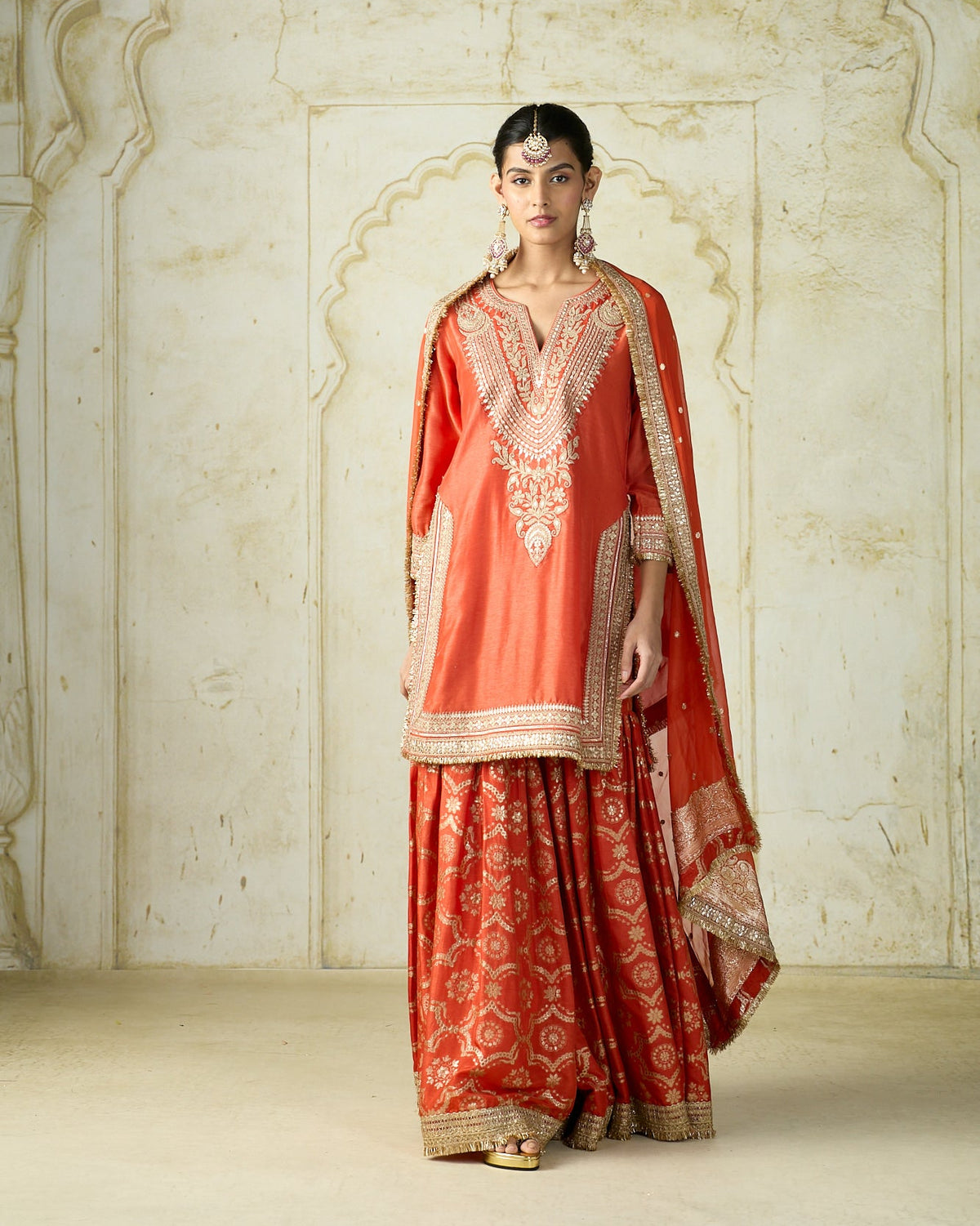 Ameena Sharara Set