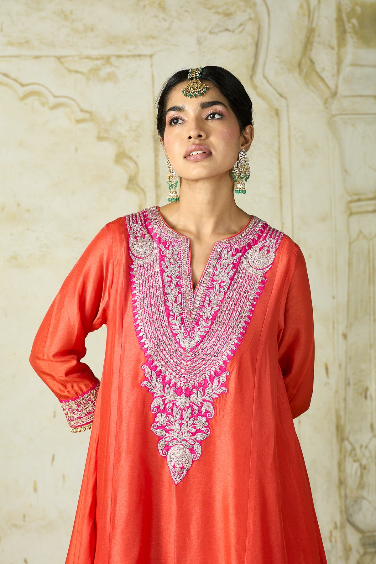 Nadia Farshi Set-Seema Sajdeh