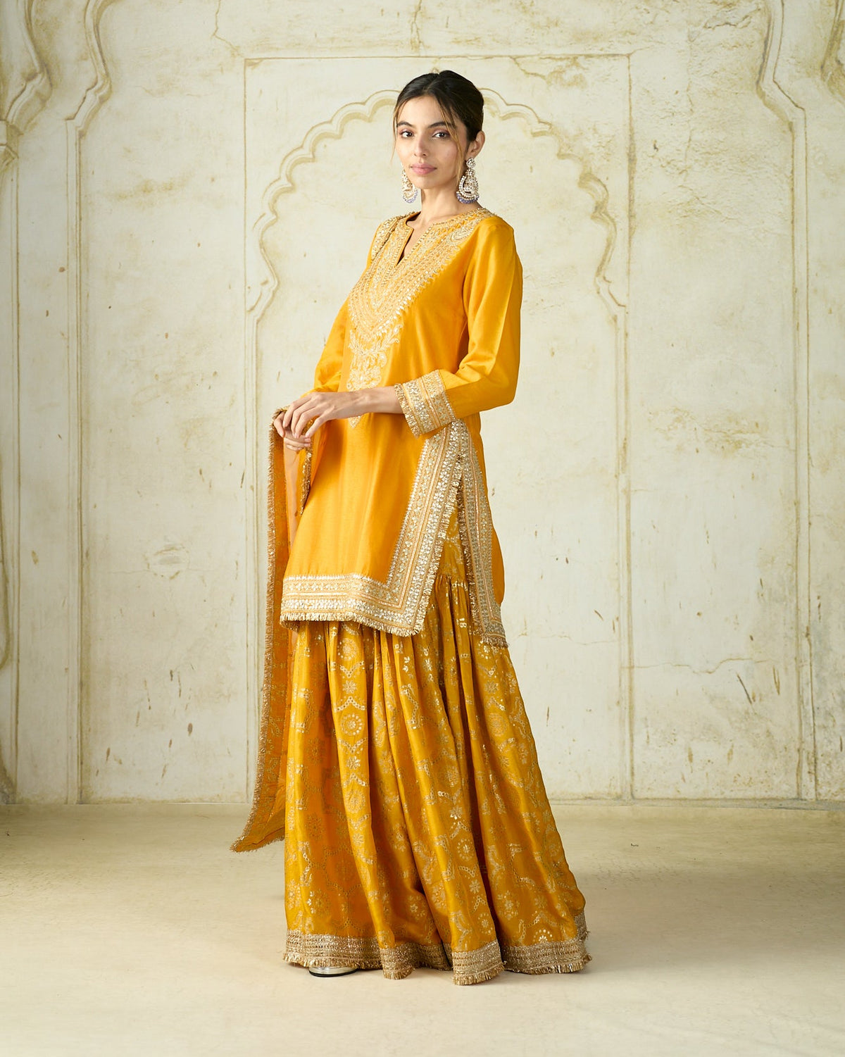 Ameena Sharara Set