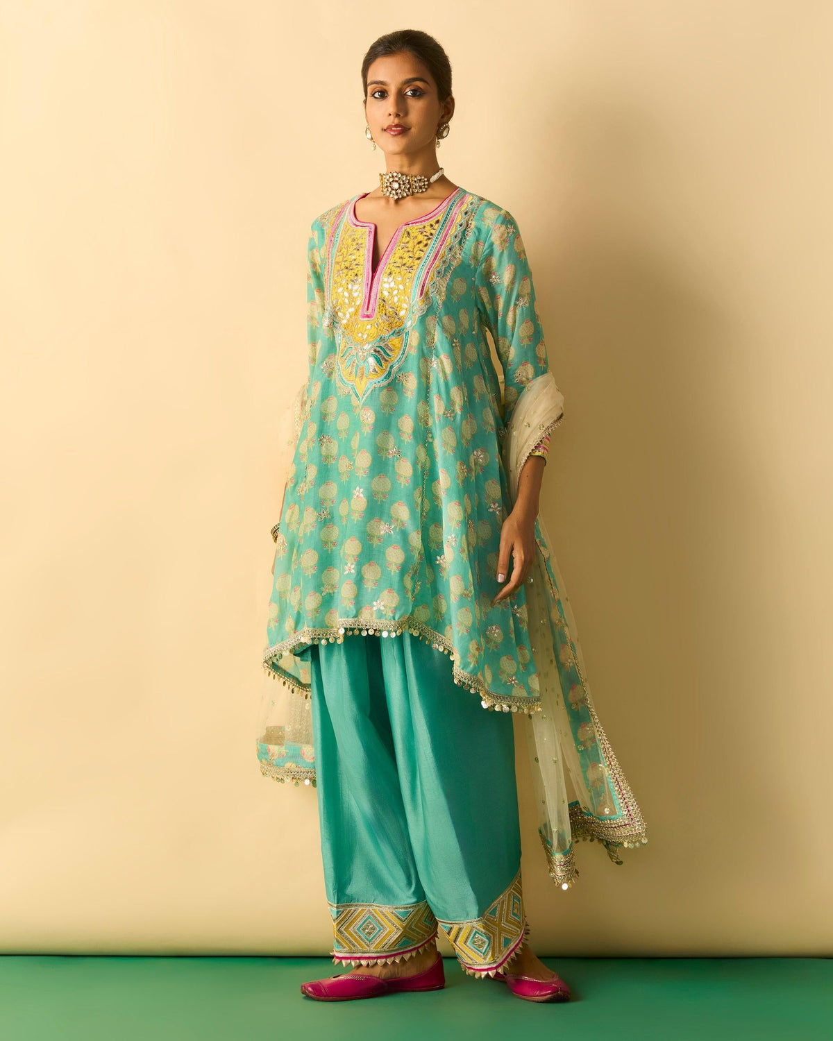 Anvi Farshi Set