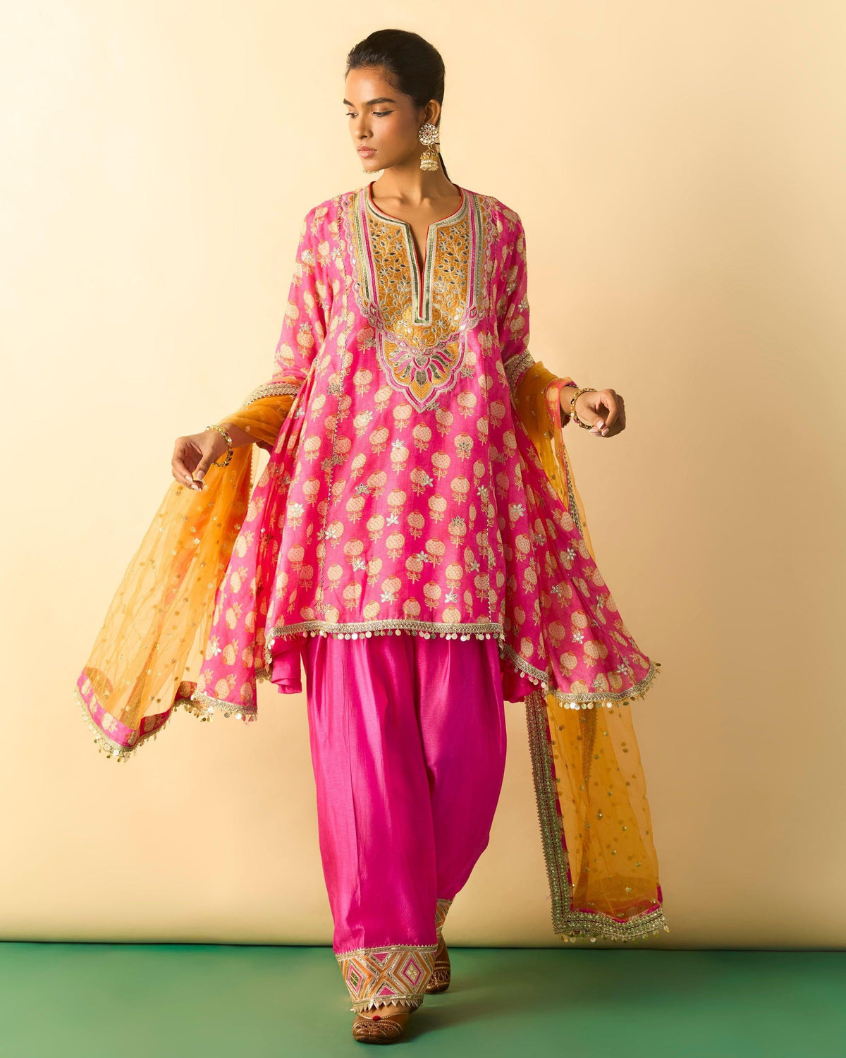 Anvi Farshi Set