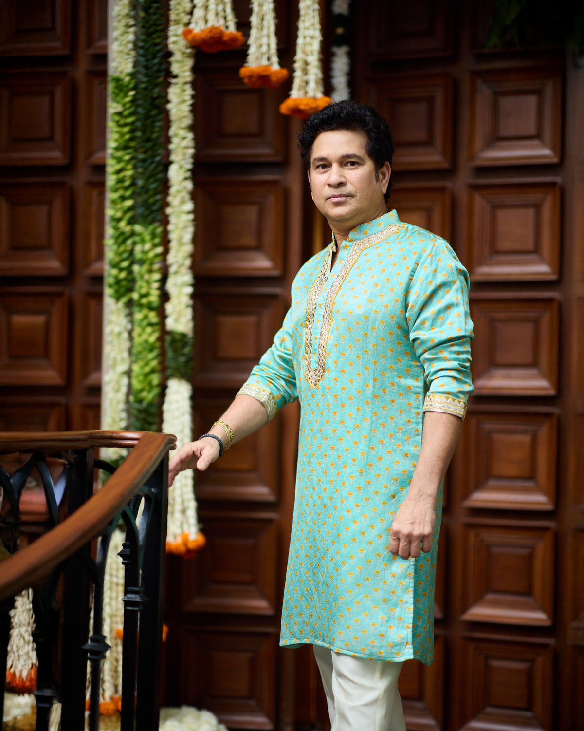 Sachin Tendulkar in Rajveer Kurta Set
