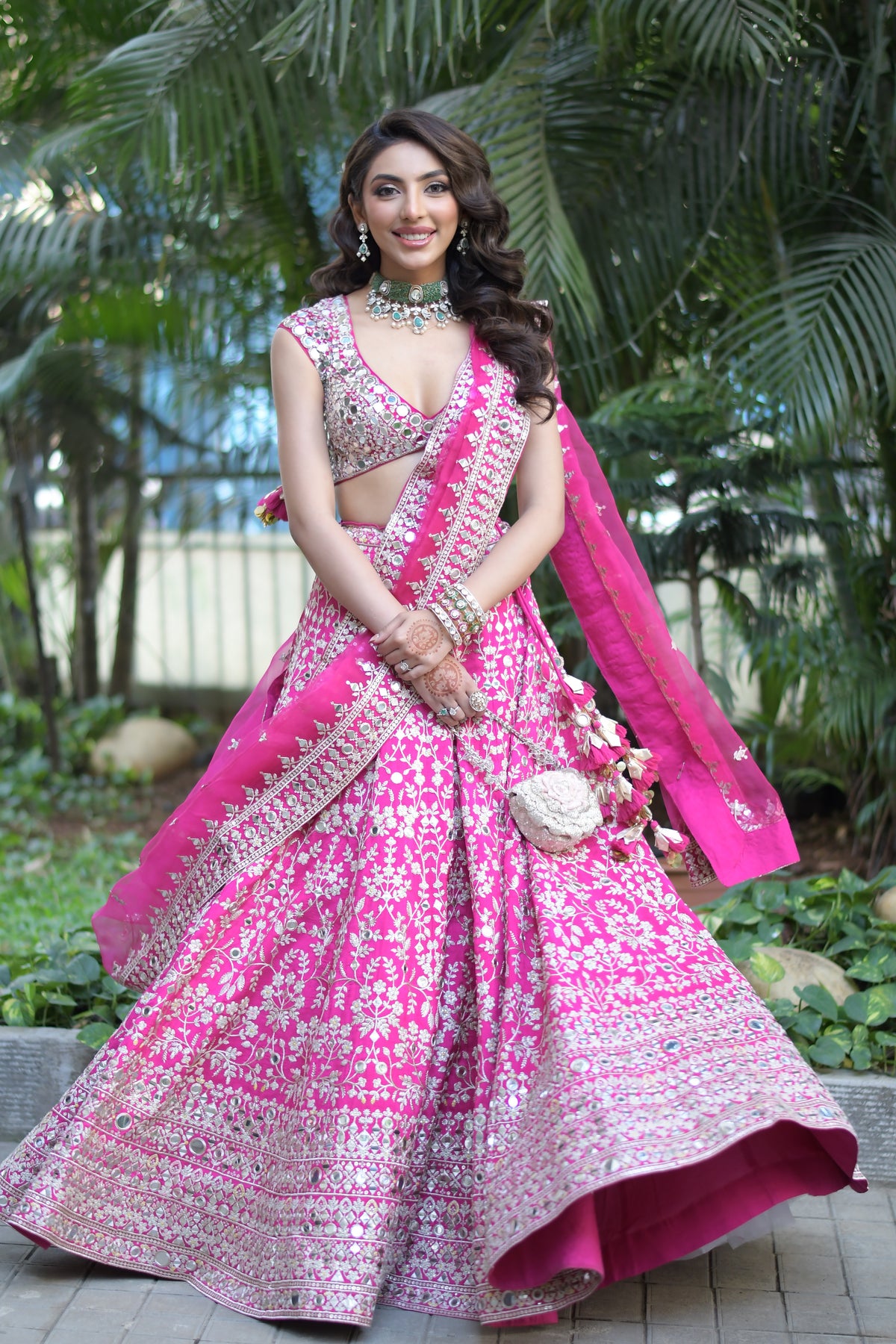 Mallaikaa Chheda in Niranjana Lehenga Set