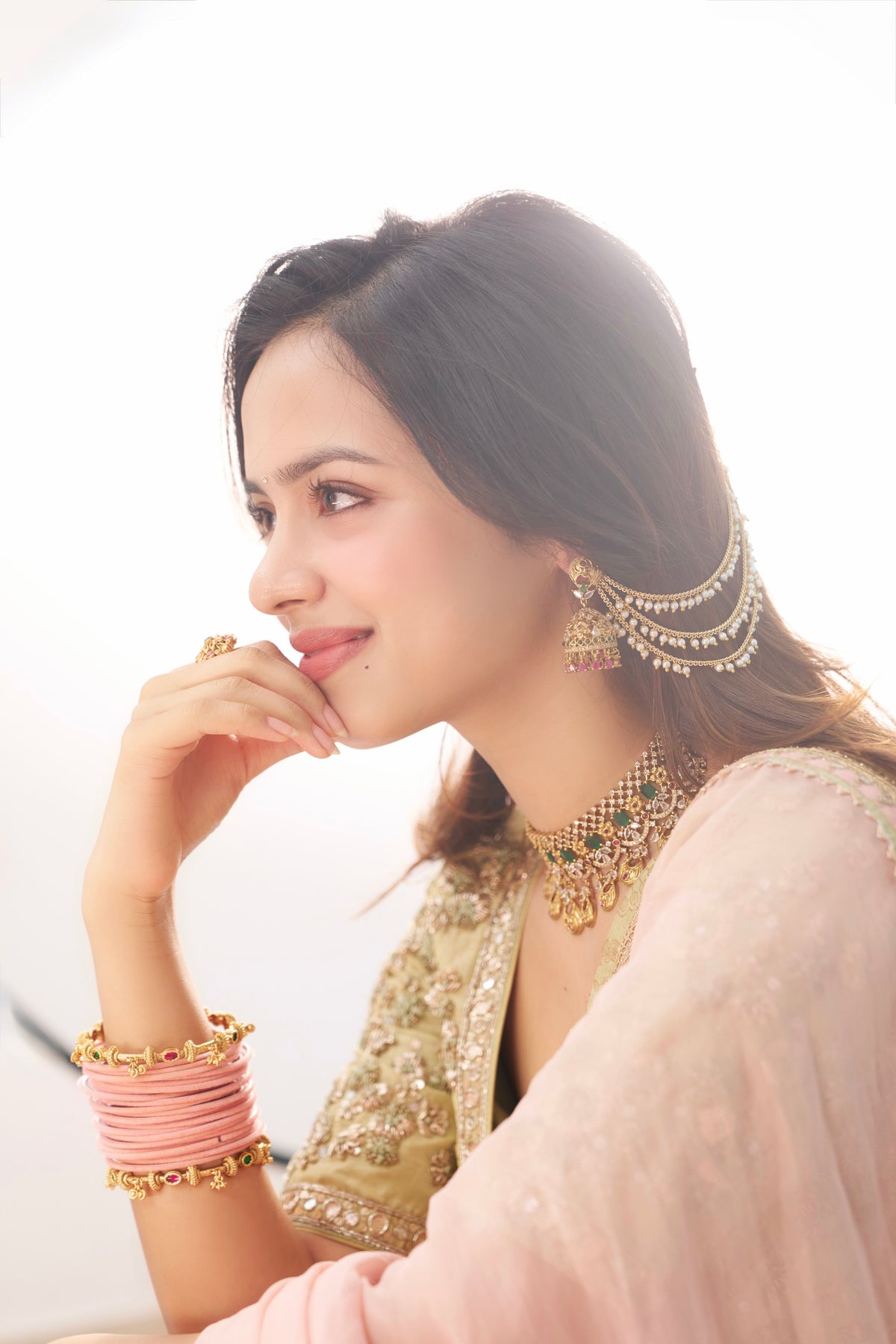 Nitanshi Goel in Iraaya Saree Set