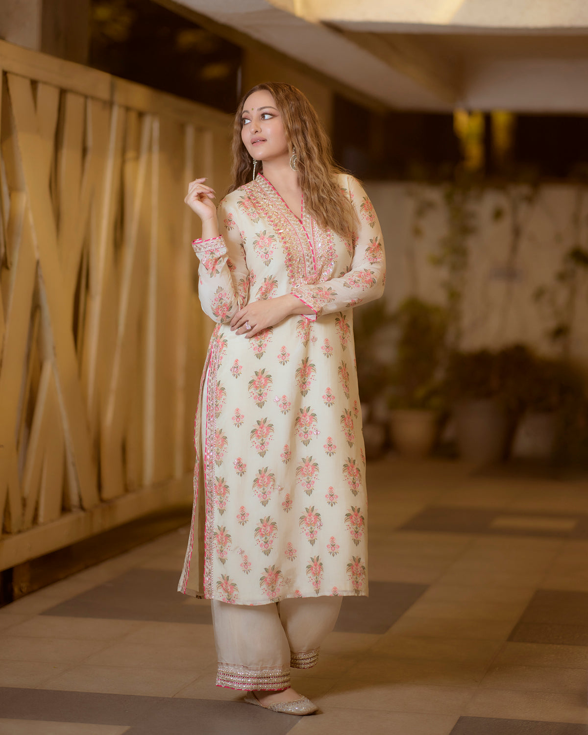 Gargi Tunic with Palazzo-Sonakshi Sinha