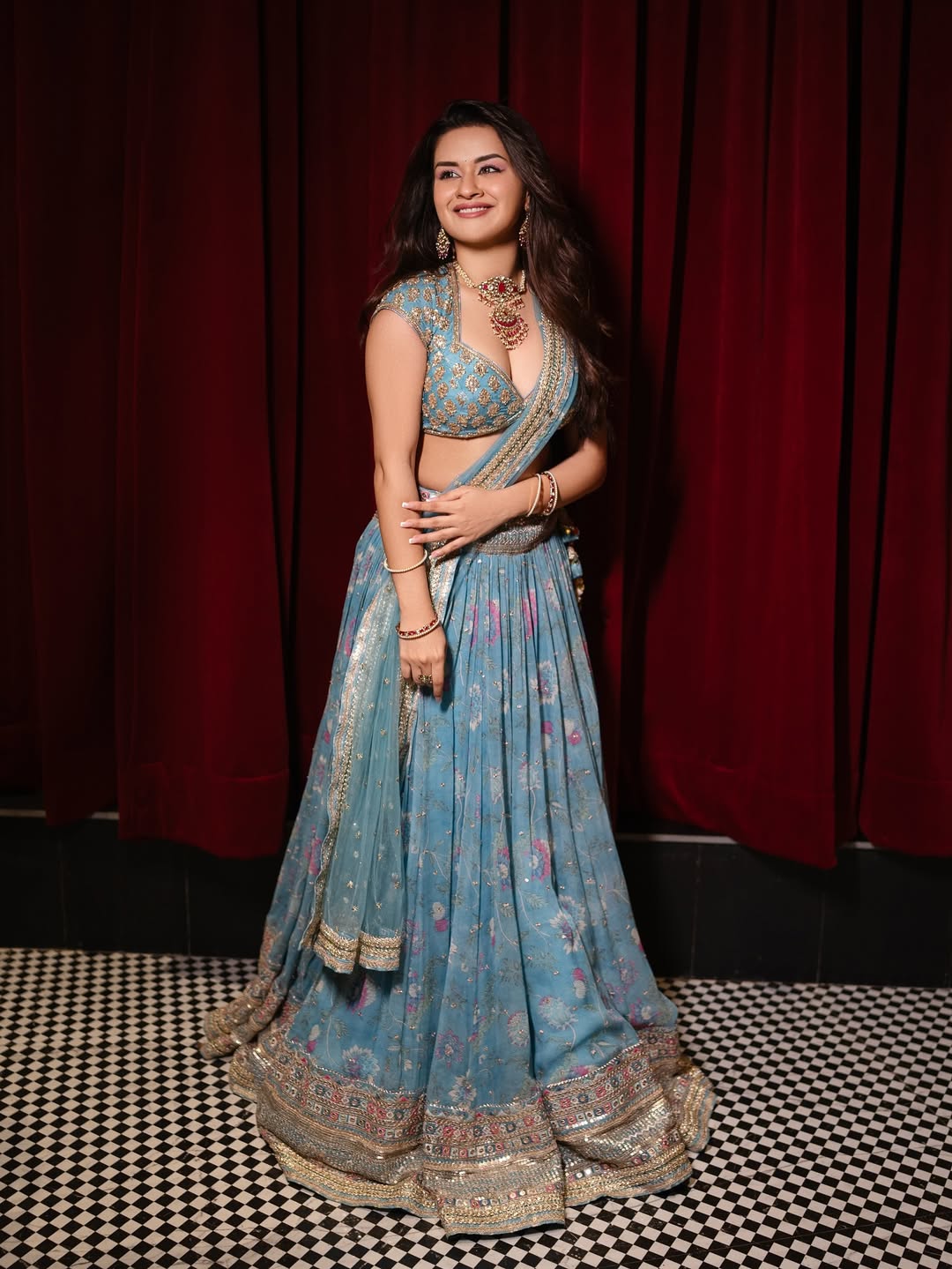 Zil Lehenga Set- Avneet Kaur