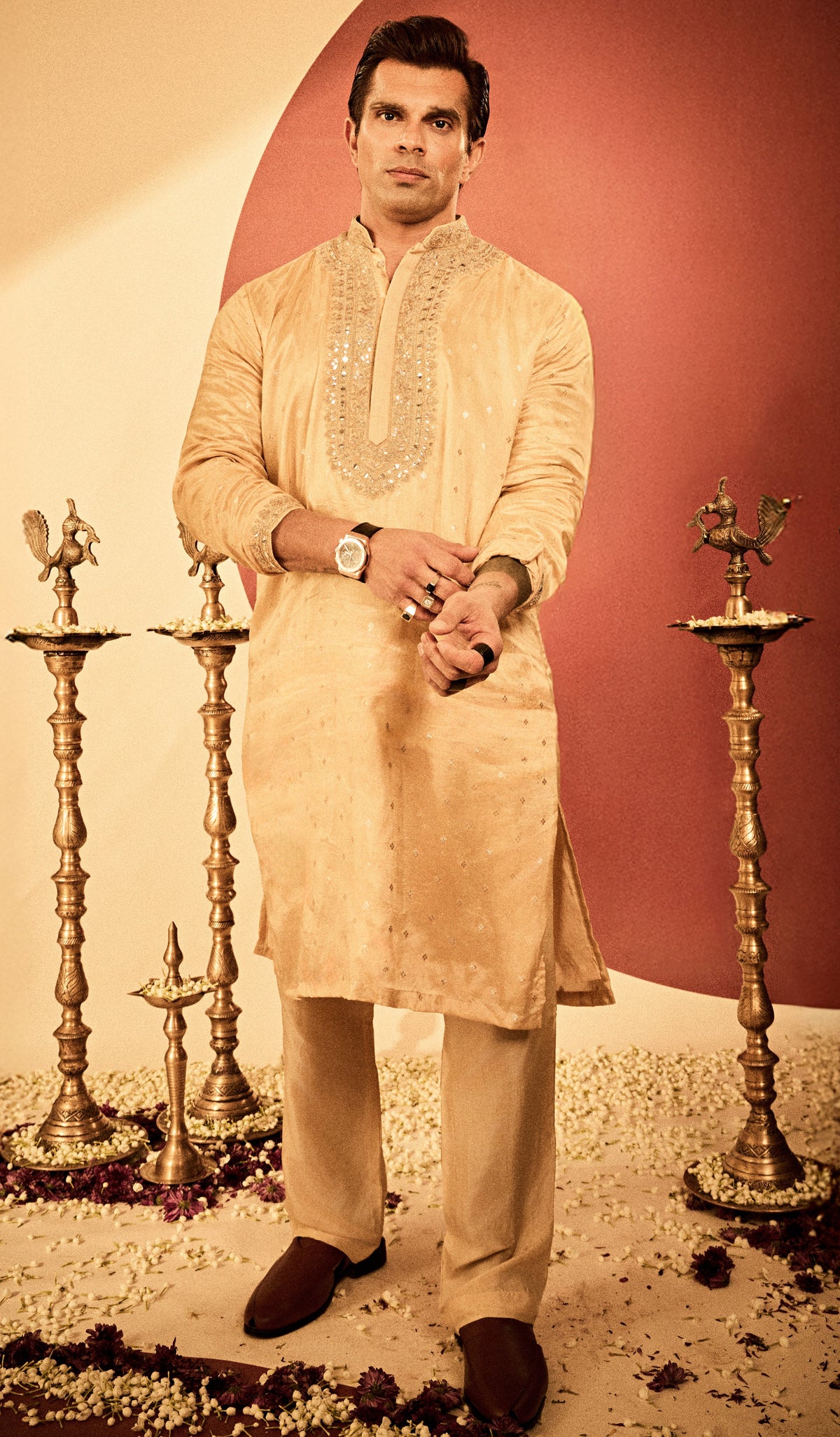 Karan Singh Grover in Bijoy Kurta Set