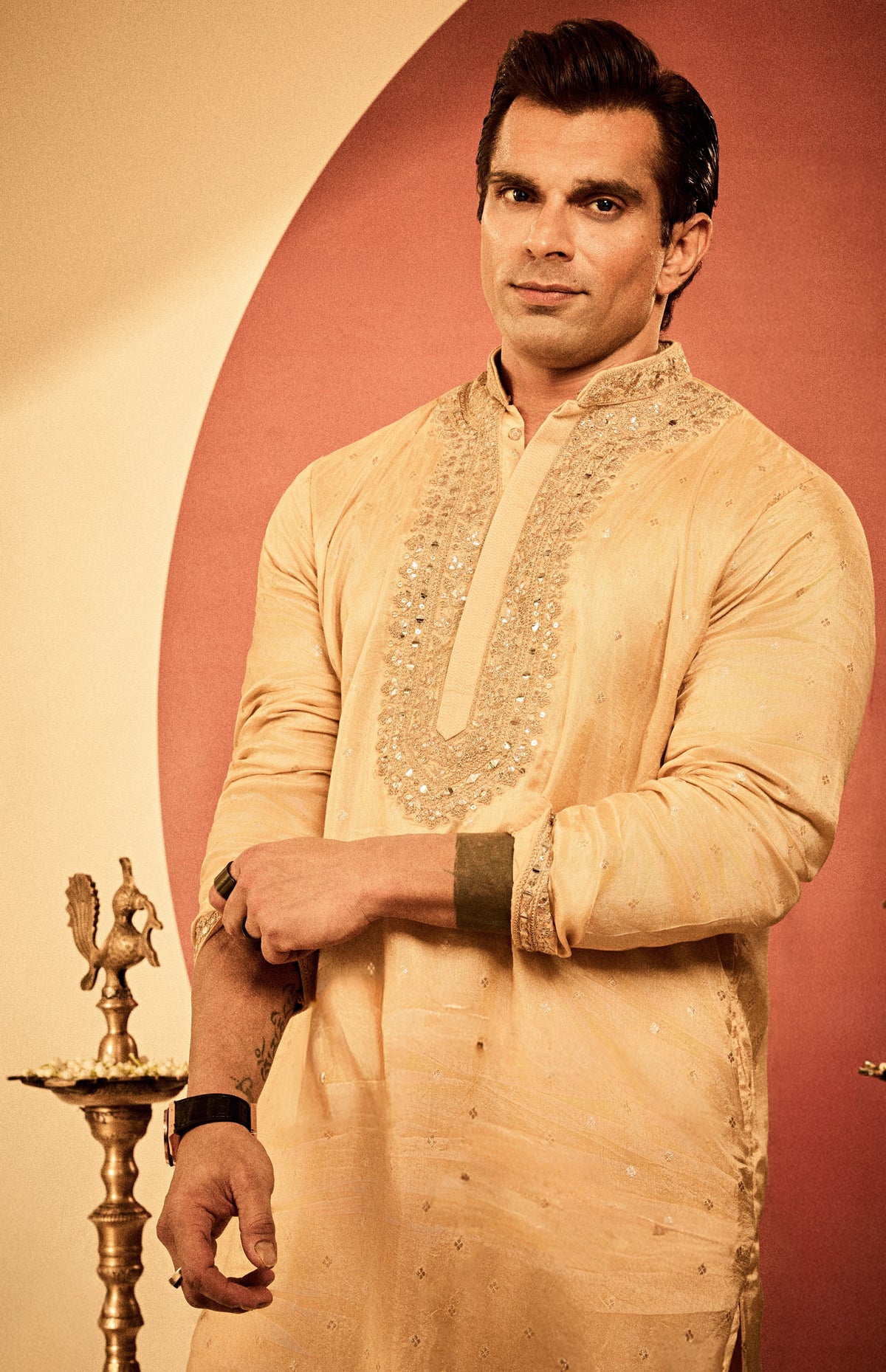 Karan Singh Grover in Bijoy Kurta Set