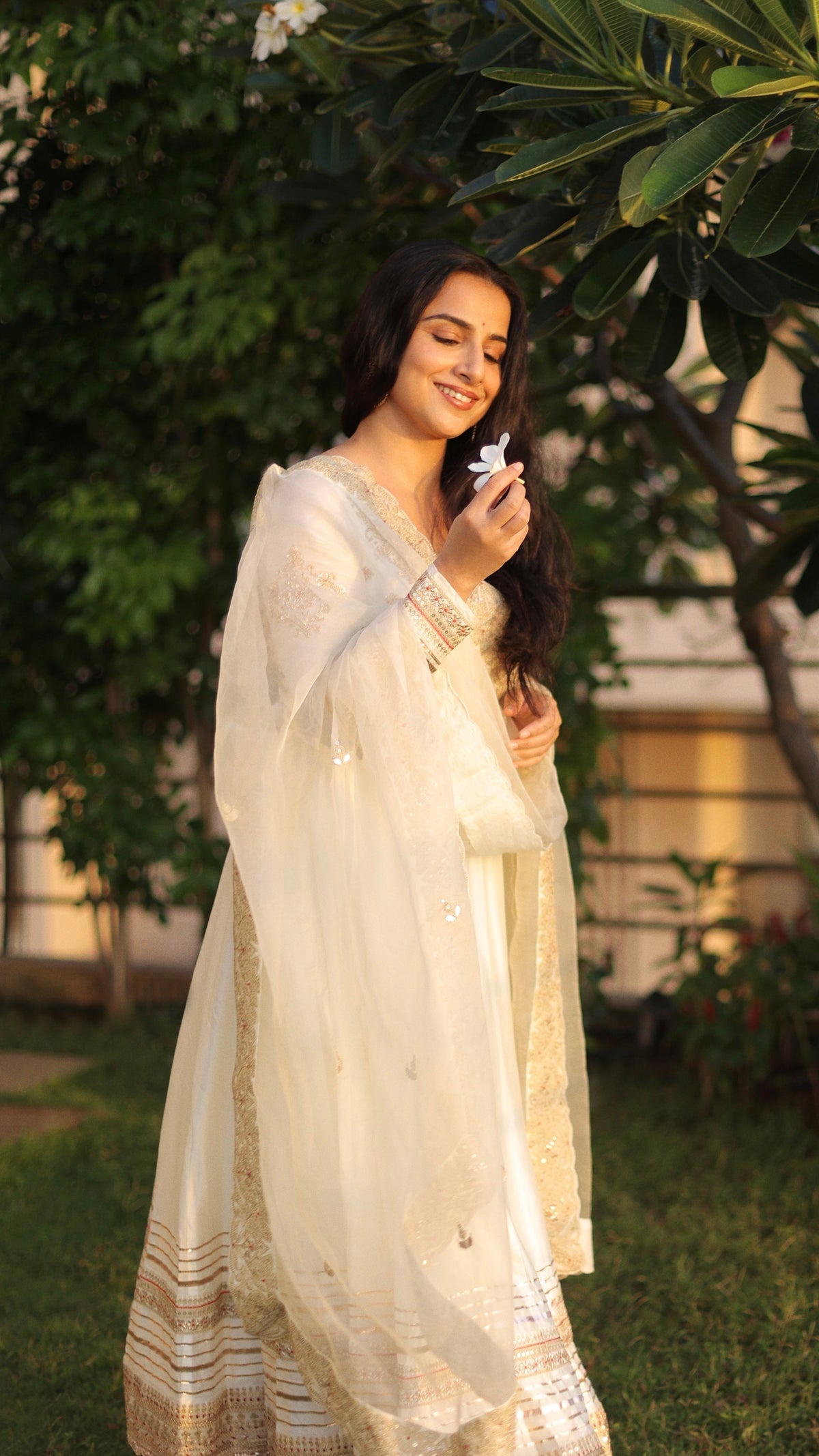Vidya Balan in Meira Anarkali Set