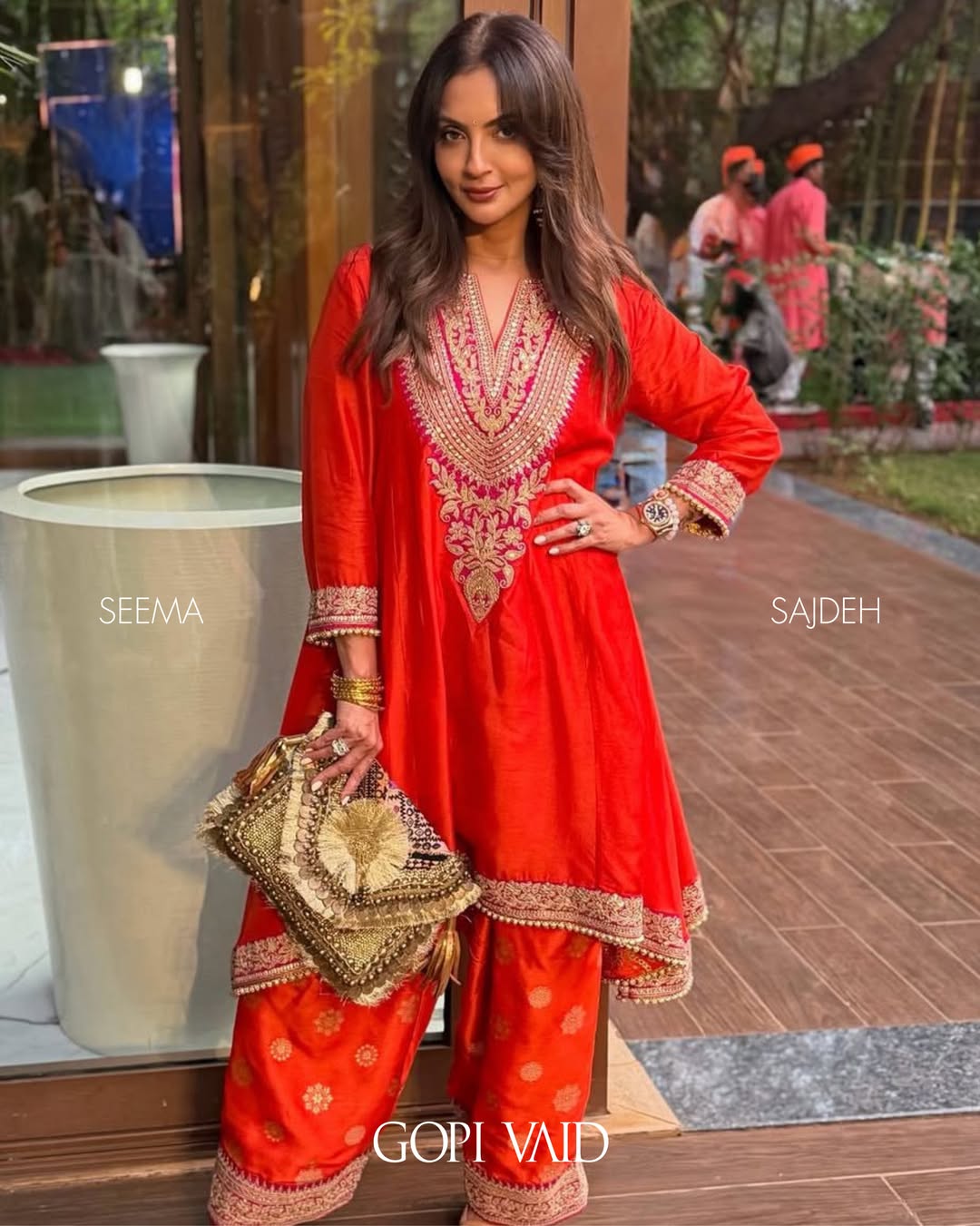 Nadia Farshi Set-Seema Sajdeh